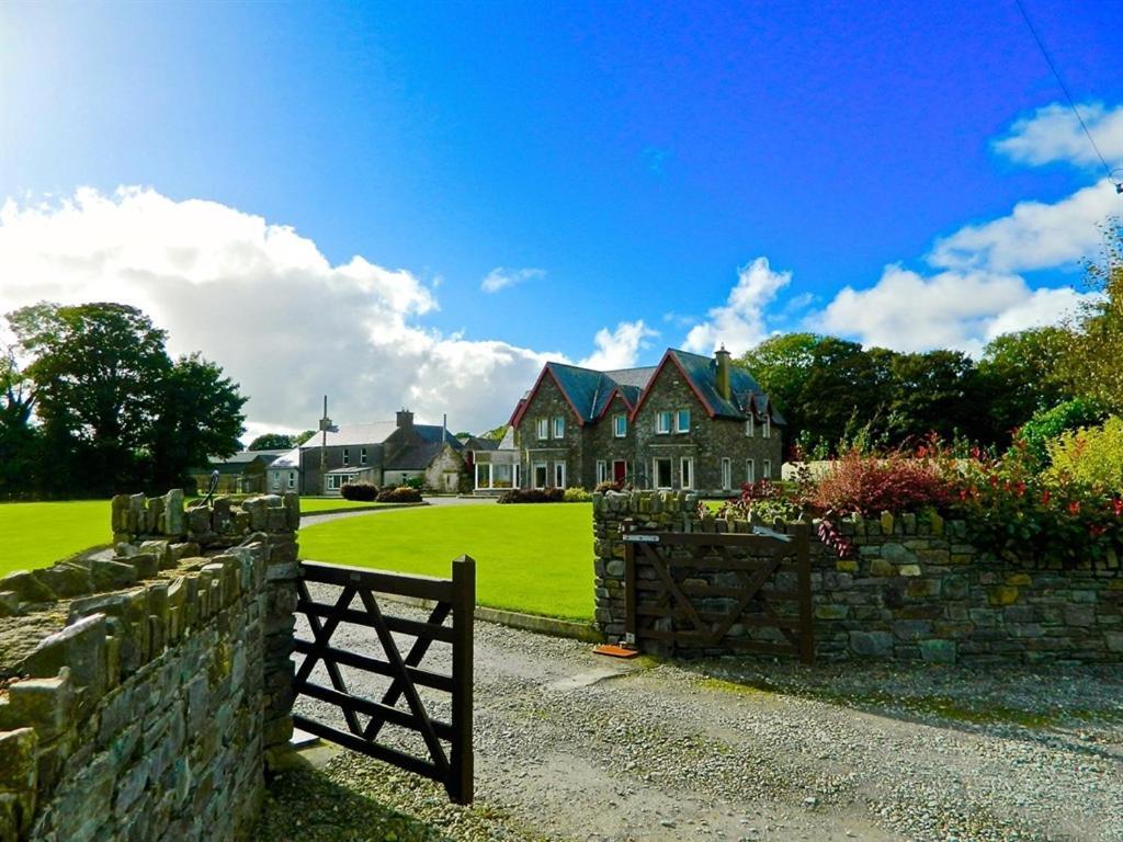 Lake House Bed and Breakfast Dunmanway Esterno foto