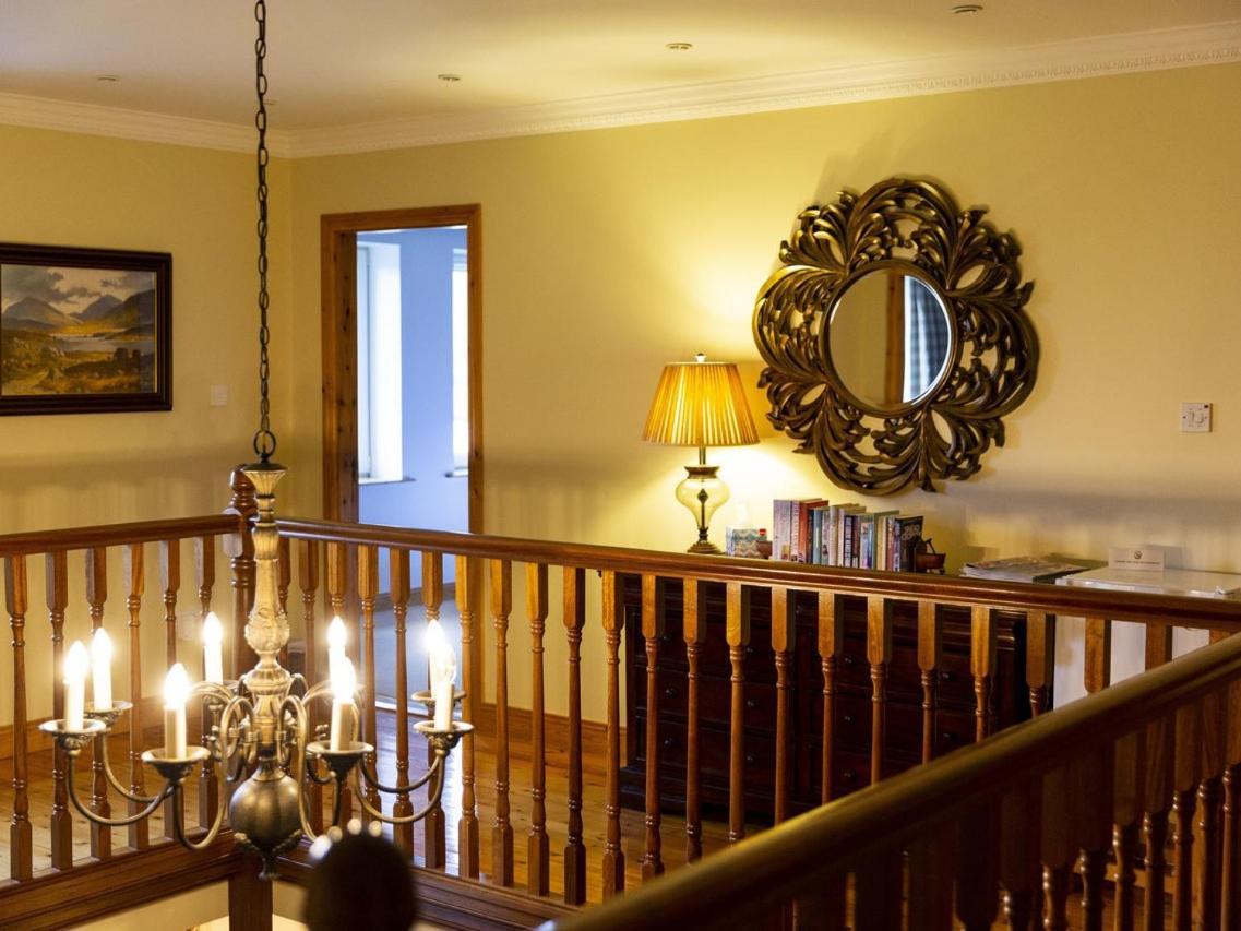 Lake House Bed and Breakfast Dunmanway Esterno foto